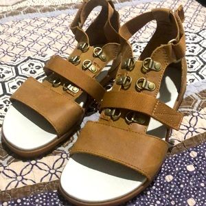 Sorel sandals. NWOT. Never worn.
